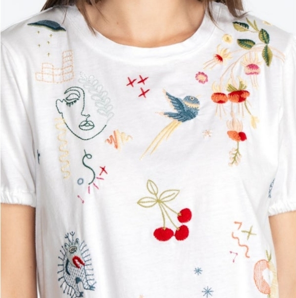 NWT Puff Sleeve Top - LARGE - Picture 2 of 4